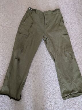 Ultra Flirt Women's Cargo Pants with Distressed Details XL